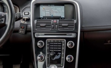Volvo XC60 I SUV Facelifting 2.0 D3 DRIVE-E 150KM 2016 Volvo XC 60 Volvo XC 60 2.0 Diesel 150KM, zdjęcie 35