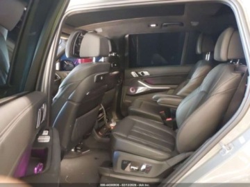 BMW X7 2024 BMW X7 Alpina 2024 4.4 Benzyna 631KM, zdjęcie 16