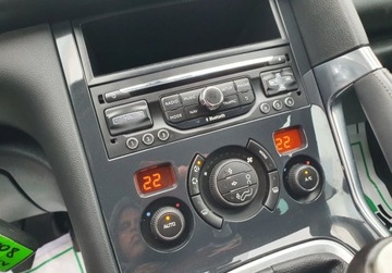 Peugeot 3008 I Crossover 1.6 VTI 120KM 2015 Peugeot 3008 Panorama Nawigacja GetHelp 1.6 Benzyna 120KM, zdjęcie 14