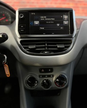 Peugeot 208 I Hatchback 3d 1.0 VTI 68KM 2014 Peugeot 208 Grzane fotele Alu klima Gwarancja w cenie Warszawa VFVJ 68KM, zdjęcie 5