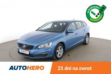 Volvo V60 I Kombi Facelifting 2.0 D2 DRIVE-E 120KM 2016 Volvo V60 navi, klima auto, czujniki parkowania,