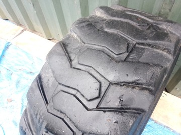 OPONA MITAS 27x10.50 10,50 - R 15 27 x SK 02