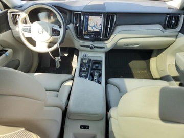 Volvo XC60 II 2018 Volvo XC 60 2018 Volvo XC60 T8 eAWD Plug-In Hybrid Inscription 2.0 Benzyna, zdjęcie 7
