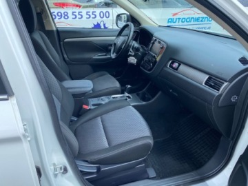 Mitsubishi Outlander III 2015 Mitsubishi Outlander AUTOMATNAWIGACJAKSENONYNAPED 4X4GWARANCJA7 MIEJSC, zdjęcie 7