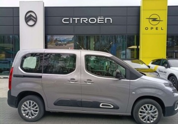 Citroen Berlingo III Osobowy M 1.2 PureTech 110KM 2023 Citroen Berlingo M Feel N1 1.2 Benzyna 110KM, zdjęcie 1
