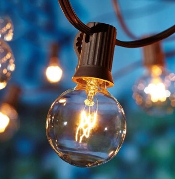 Садовая гирлянда с электрическими лампочками