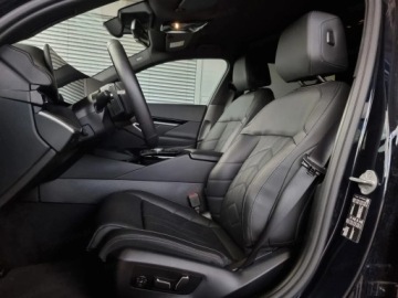 BMW Seria 5 G90-91 Touring 2.0 520d 197KM 2024 BMW Seria 5 Touring 520d Sport Combi 2.0 (197KM) 2024, zdjęcie 4
