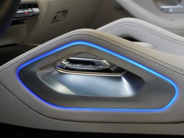 Mercedes GLE V167 SUV Facelifting 3.0 450d 367KM 2025 MERCEDES-BENZ GLE 450 d 4-Matic AMG Line 3.0 (367KM) 2025, zdjęcie 8