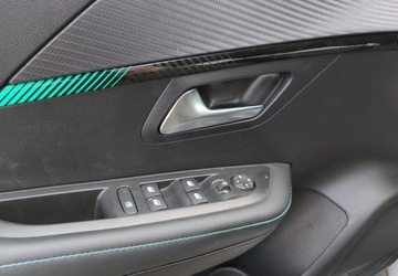 Peugeot 208 II Hatchback 1.2 PureTech 102KM 2023 Peugeot 208 1.2 PureTech Allure Pack SS EAT8 SalonPL FVat Bogata Wersja Od, zdjęcie 11