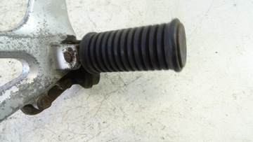 Suzuki XF 650 Freewind Set Podnóżek Tył