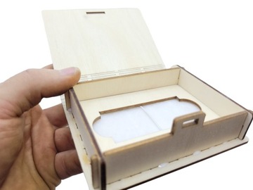 ДЕРЕВЯННАЯ ШКАТУЛКА ДЛЯ ФУНКЦИИ С ГРАВИРОВКОЙ