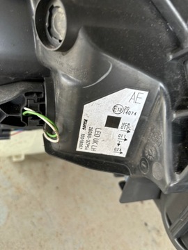 NISSAN PULSAR C13 SVĚTLO PŘEDNÍ LEVÝ SVĚTLOMET EVROPA 26060-3ZP5A