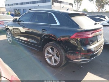Audi Q8 2023 Audi Q8 Premium 55 Tfsi Quattro Tiptronic 2023 3.0 Benzyna 335KM, zdjęcie 2
