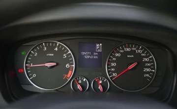 Renault Laguna III Hatchback 2.0T 16v 170KM 2011 Renault Laguna Renault Laguna 2.0 TCe 170 Initiale 2.0 Benzyna 170KM, zdjęcie 20