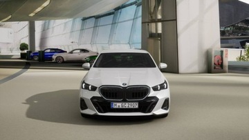 BMW Seria 5 G90-91 Touring 2.0 520d 197KM 2025 BMW 520 xDrive Limuzyna - Dostępny od ręki!, zdjęcie 2