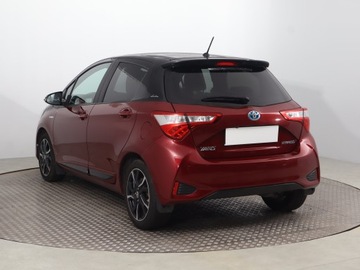 Toyota Yaris III Hatchback 5d Facelifting Hybrid 100KM 2017 Toyota Yaris 1.5 Hybrid, Salon Polska, zdjęcie 3