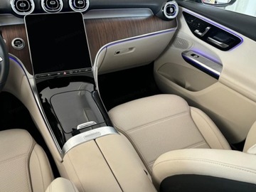 Mercedes GLC C254/X254 2025 GLC 200 d 4-Matic Avantgarde 2.0 (163KM) 2025, zdjęcie 8