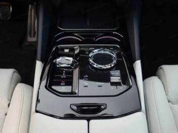 BMW Seria 5 G90-91 2026 BMW Seria 5 540d xDrive Sport Sedan 3.0 (303KM) 2026, zdjęcie 9