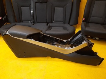 HYUNDAI I40 KOMBI SEDADLA POHOVKA BOKY TUNEL