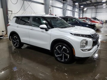 Mitsubishi Outlander III 2023 Mitsubishi Outlander SE 2023 2.5l 2.5 Benzyna 181KM, zdjęcie 4