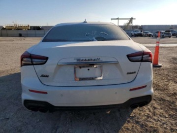 Maserati Ghibli III 2021 Maserati Ghibli S 2021 3.0l 3.0 Benzyna 424KM, zdjęcie 2
