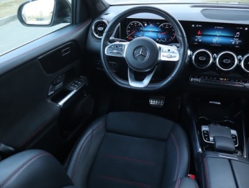 Mercedes GLB SUV 1.3 200 163KM 2020 Mercedes GLB GLB 200, Salon Polska, Serwis ASO, zdjęcie 6