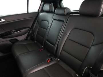 Kia Sportage III SUV Facelifting 1.7 CRDi 115KM 2016 Kia Sportage GT line, skóra, panorama, kamera,, zdjęcie 16