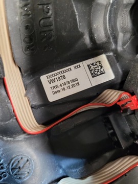 VW PASSAT B6 B7 GOLF VI МНОГОФУНКЦИОНАЛЬНЫЙ РУЛЕВОЙ КОЛЕСО