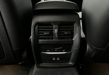 BMW Seria 3 G20-G21 Touring 2.0 330e 292KM 2022 BMW Seria 3 Naped 4x4 Hak Lopatki FV 23 2.0 Hybryda Plug-in 292KM, zdjęcie 29