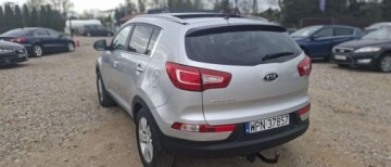 Kia Sportage III SUV 2.0 DOHC 163KM 2010 Kia Sportage Kia Sportage 2.0 CVVT 2WD Attract 2.0 Benzyna 163KM, zdjęcie 3