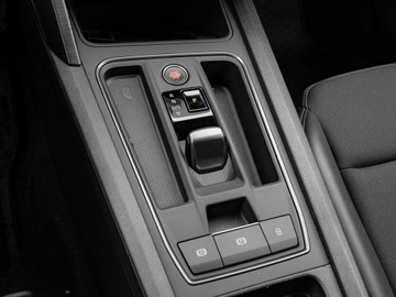 Cupra Leon II Hatchback 1.5 eTSI MHEV 150KM 2023 Cupra Leon 1.5 TSI DSG Podgrz. kier 2 stref klima, zdjęcie 15