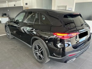 Mercedes GLC C254/X254 Coupe 2.0 220d 197KM 2025 MERCEDES-BENZ GLC 220 d 4-Matic AMG Line 2.0 (197KM) 2025, zdjęcie 2