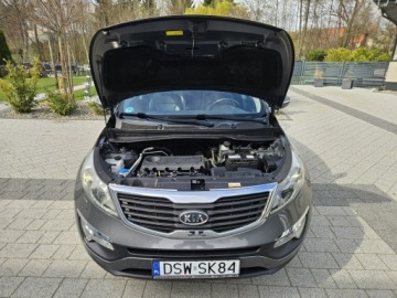Kia Sportage III SUV 2.0 DOHC 163KM 2011 Kia Sportage 2.0 163 km automat, klima, parktronik, zdjęcie 14