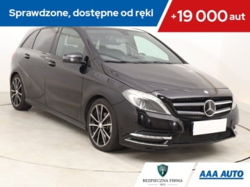 Mercedes Klasa B W246 Sports Tourer 200 CDI BlueEFFICIENCY 136KM 2012 Mercedes B B 200 CDI, Automat, Skóra, Navi, Xenon