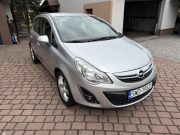 Opel Corsa D Hatchback 1.2 Twinport ECOTEC 85KM 2011 Opel Corsa TYLKO 114tyś 1WŁAŚCICIEL 1.2 ESSENTIA 2011 Lift 5D Ideał ZADBANA, zdjęcie 2