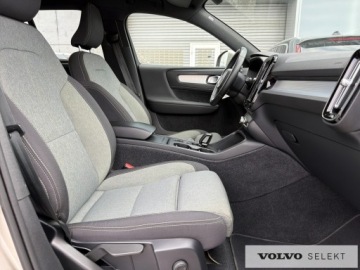 Volvo XC40 Crossover Facelifting 2.0 B3 163KM 2022 Volvo XC 40 XC40 B3 Core aut, Pakiet Climate, Paki, zdjęcie 12