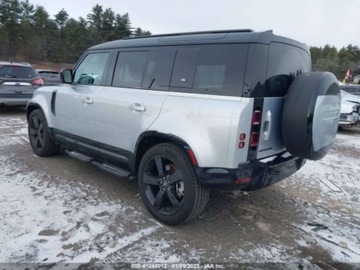 Land Rover Defender IV (L663) 2024 Land Rover Defender 110 P400 X-Dynamic SE 2024 3.0l 3.0 Benzyna 395KM, zdjęcie 2