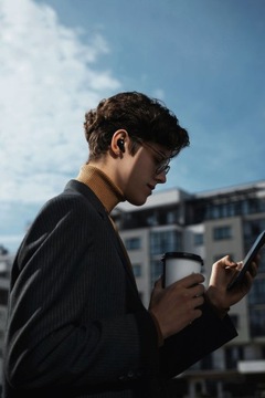 Черный наушник EDIFIER X5 Lite TWS