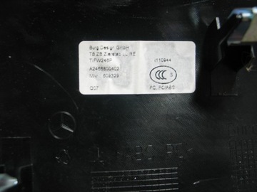 LIŠTA KONZOLA DEKORACE DESKY MERCEDES W246 A2466800371