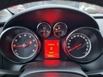 Opel Astra J GTC 1.4 Turbo ECOTEC 120KM 2013 Opel Astra 1.4 Turbo 120 KM I Właściciel 101, zdjęcie 24