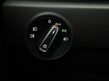 Volkswagen T-Roc I SUV 1.5 TSI ACT 150KM 2019 Volkswagen T-Roc R Line navi klima auto grzane, zdjęcie 32