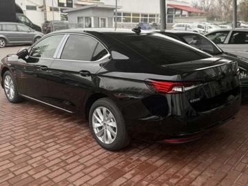 Skoda Superb III Liftback Facelifting 1.5 TSI 150KM 2025 SKODA Superb Selection 1.5 TSI mHEV DSG Sedan 150KM 2025, zdjęcie 5