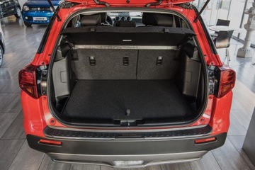 SUZUKI VITARA II LY 2015+ ЗАЩИТНАЯ НАКЛАДКА НА ЗАДНИЙ БАМПЕР