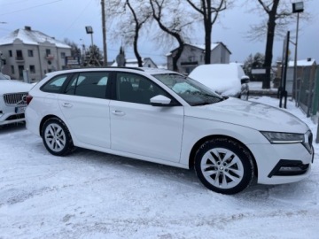 Skoda Octavia IV Kombi 2.0 TDI 150KM 2022 Skoda Octavia 2.0 TDI 150 KM DSG AMBITION BEZWYPADKOWY 2.0 Diesel 150KM, zdjęcie 7