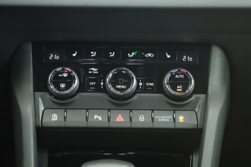 Skoda Karoq Crossover Facelifting 1.5 TSI ACT 150KM 2024 Skoda Karoq 1.5 TSI, 1. Właściciel, Serwis ASO, zdjęcie 9