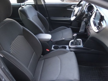 Kia Ceed III Kombi Facelifting 1.5 T-GDI 160KM 2022 Kia Ceed 1.5 T-GDI, Salon Polska, 1. Właściciel, zdjęcie 8