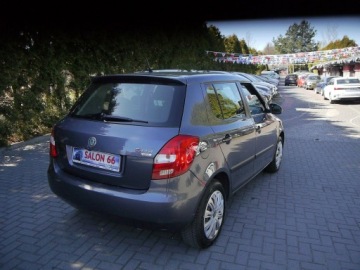 Skoda Fabia II Hatchback 1.2 i HTP 60KM 2009 Škoda Fabia Skoda Fabia 1.2mpi Gwarancja 12mc bez, zdjęcie 4