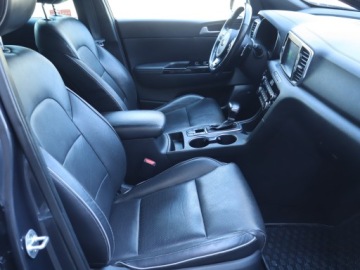 Kia Sportage IV SUV 1.6 T-GDI 177KM 2016 Kia Sportage 1.6 T-GDI, Salon Polska, zdjęcie 8