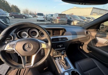 Mercedes Klasa C W204 Limuzyna Facelifting 350 CGI BlueEFFICIENCY 306KM 2014 Mercedes-Benz Klasa C 2014 MERCEDES-BENZ C 300 4x4 - na placu w POLSCE po, zdjęcie 11