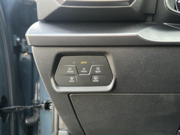 Cupra Leon II Sportstourer Facelifting 1.5 eTSI MHEV 150KM 2025 Cupra Leon Sportstourer 1.5 TSI 150KM DSG Matrix P, zdjęcie 33